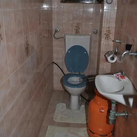 Apartman Kraljev アパート *